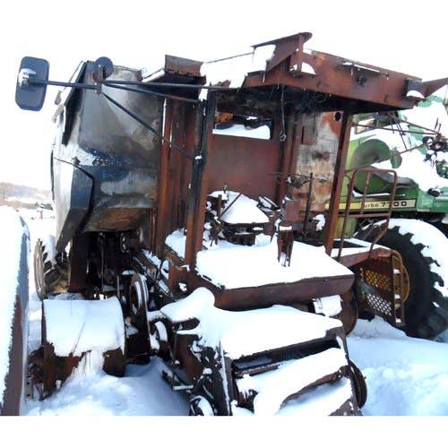 1997 Used Gleaner R62 Combine parts.