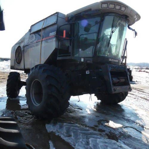 2005 Used Gleaner R65 Combine parts.