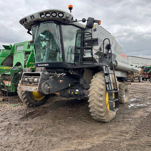 Used Gleaner R66 Combine parts.
