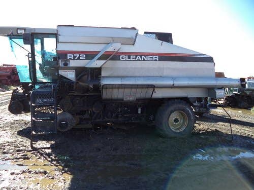 1998 Used Gleaner R72 Combine parts.