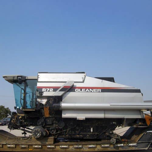 2001 Used Gleaner R72 Combine parts.