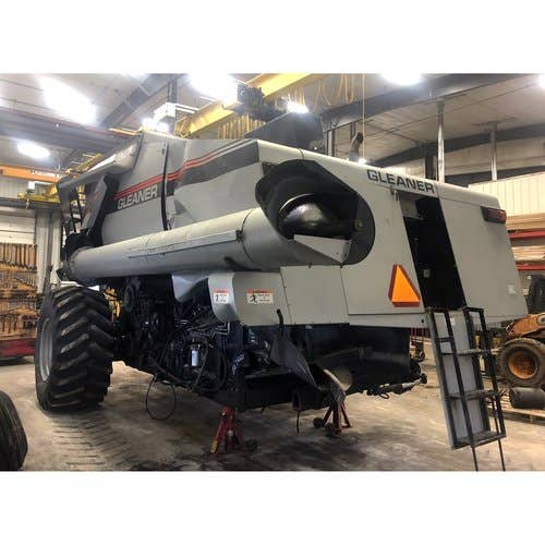 2001 Used Gleaner R72 Combine parts.