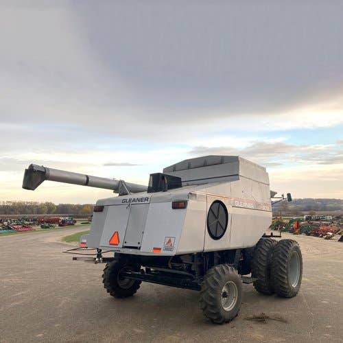 2002 Used Gleaner R72 Combine parts.