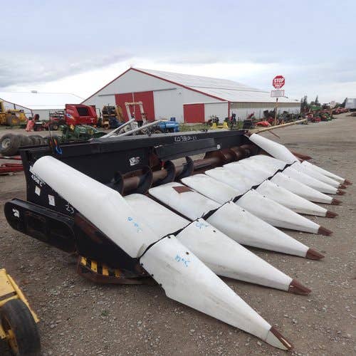 Used Harvestec 4308 Header parts.