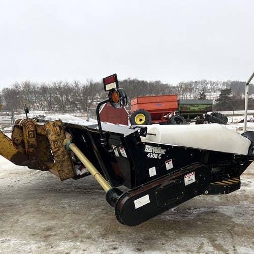Used Harvestec 4308 Header parts.