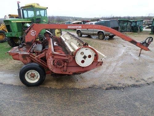 Used Hesston 1014 Hay Cutting parts.