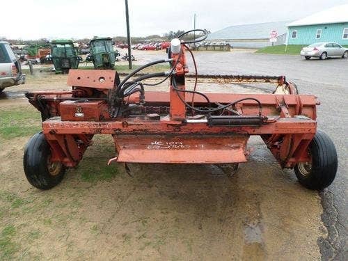 Used Hesston 1014 Hay Cutting parts.