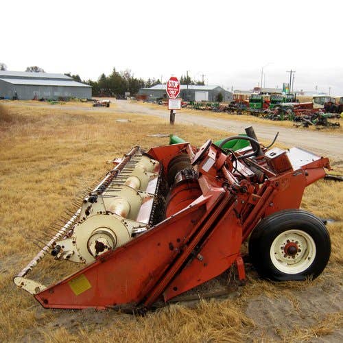Used Hesston 1014 Hay Cutting parts.