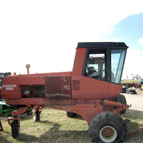 Used Hesston 6550 Hay Cutting parts.