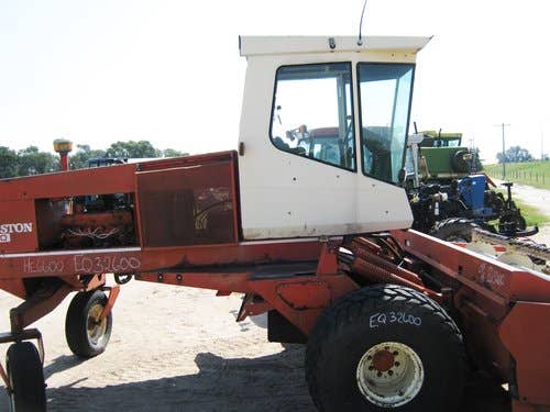 Used Hesston 6600 Hay Cutting parts.