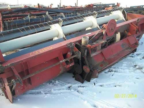 1982 Used Hesston 6650 Hay Cutting parts.