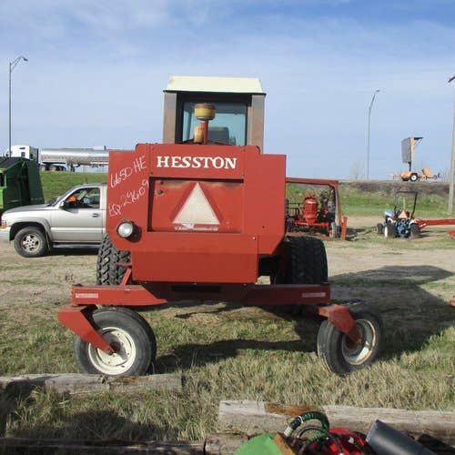 Used Hesston 6650 Hay Cutting parts.