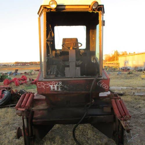 Used Hesston 6650 Hay Cutting parts.
