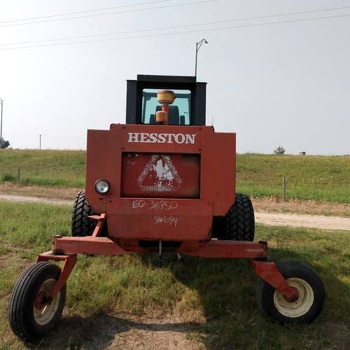 Used Hesston 6650 Hay Cutting parts.