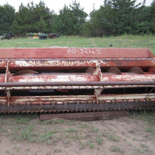 Used Hesston 6665 Hay Cutting parts.