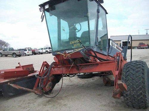 1994 Used Hesston 8500 Hay Cutting parts.