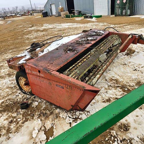 Used Hesston PT10 Hay Cutting parts.