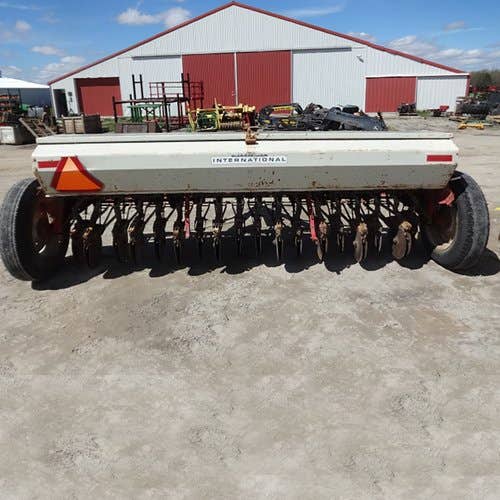 Used International 10 Drill parts.