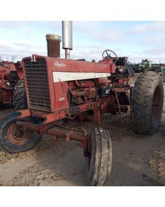 International 1026 Tractor for sale in: Downing, WI.