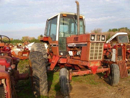 Used International 1086 Tractor parts.