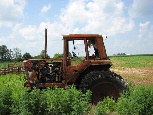 Used International 1086 Tractor parts.