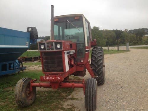 Used International 1086 Tractor parts.