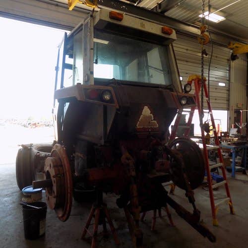 Used International 1086 Tractor parts.