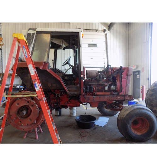 Used International 1086 Tractor parts.