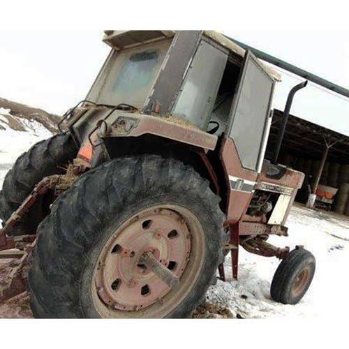 Used International 1086 Tractor parts.