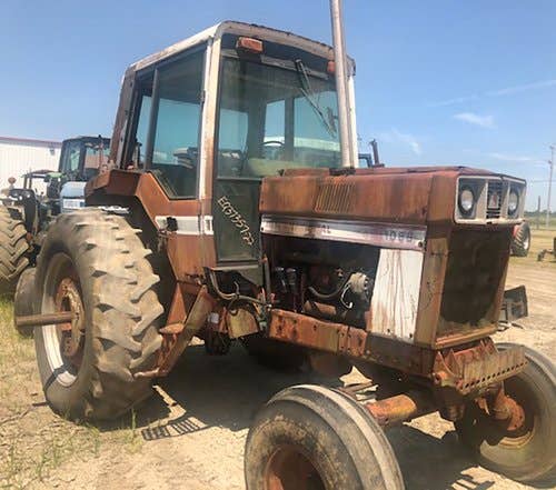 Used International 1086 Tractor parts.