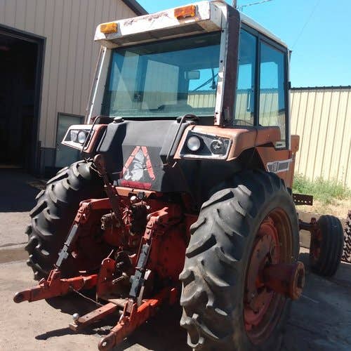 Used International 1086 Tractor parts.
