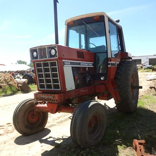 Used International 1086 Tractor parts.