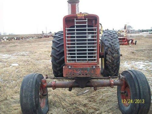 Used International 1256 Tractor parts.