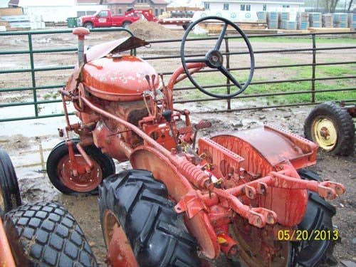 Used International 140 Tractor parts.