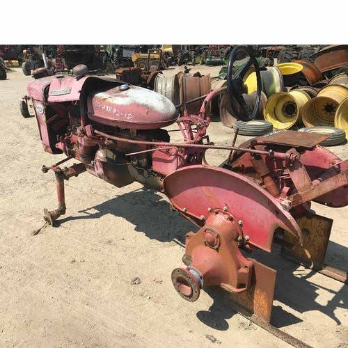 Used International 140 Tractor parts.