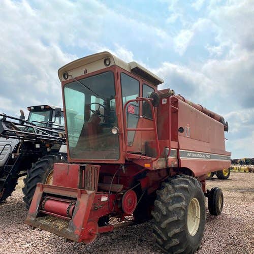 Used International 1420 Combine Parts Used International 1420 Combine Parts