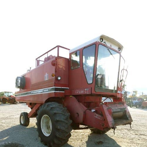 Used International 1420 Combine parts.
