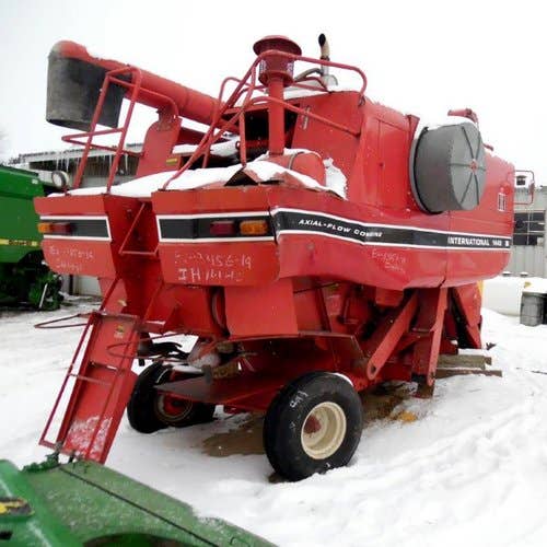 Used International 1440 Combine parts.