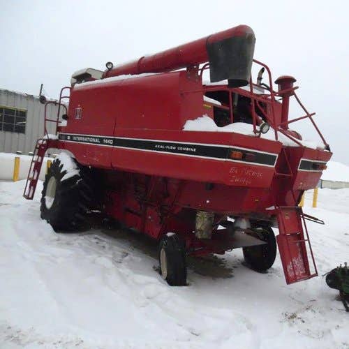 Used International 1440 Combine parts.