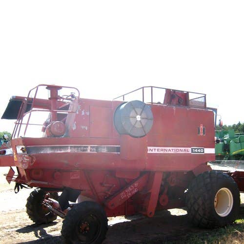 Used International 1440 Combine parts.