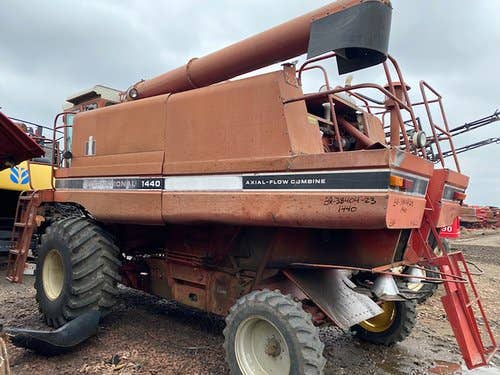 Used International 1440 Combine parts.
