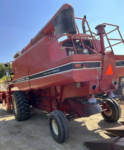 Used International 1440 Combine parts.