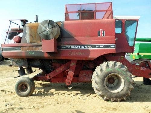 Used International 1460 Combine parts.