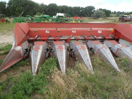 Used International 1460 Combine parts.