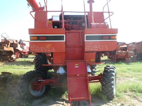 Used International 1460 Combine parts.