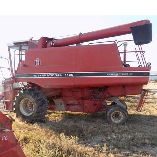 Used International 1460 Combine parts.