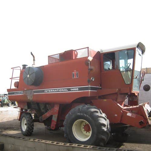 Used International 1460 Combine parts.