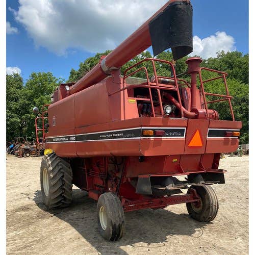 Used International 1460 Combine parts.