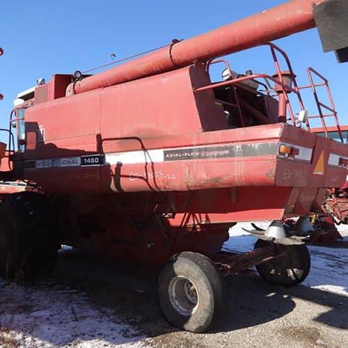Used International 1460 Combine parts.