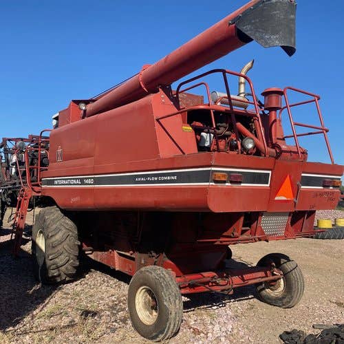 Used International 1460 Combine parts.